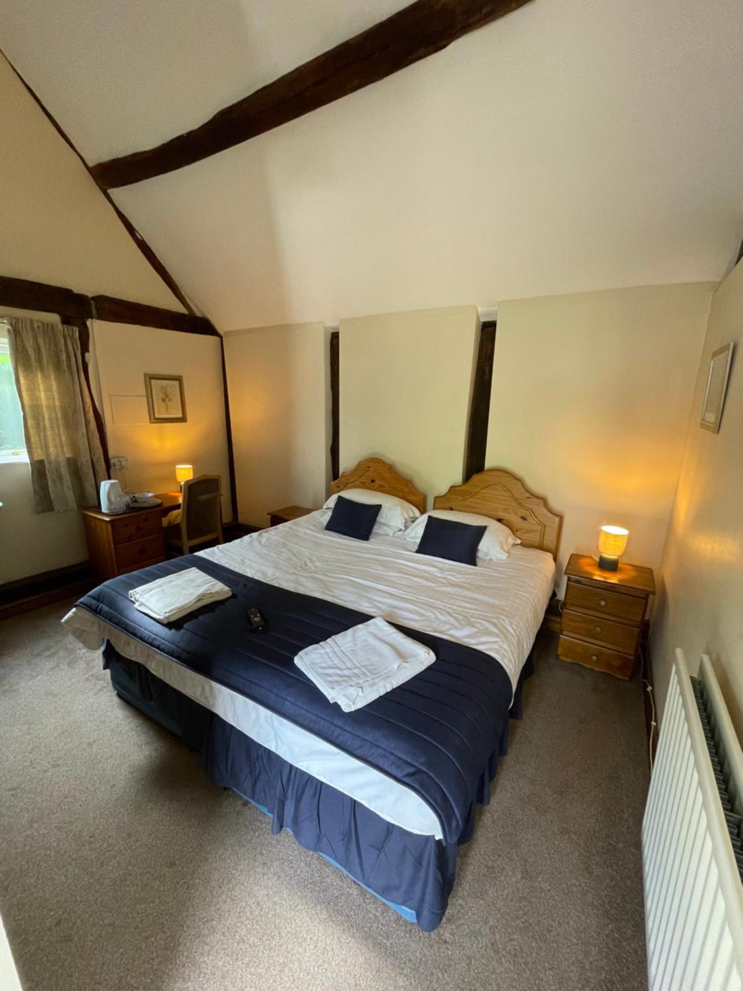 Halfway House Inn & Cottages Bridgnorth Exterior foto